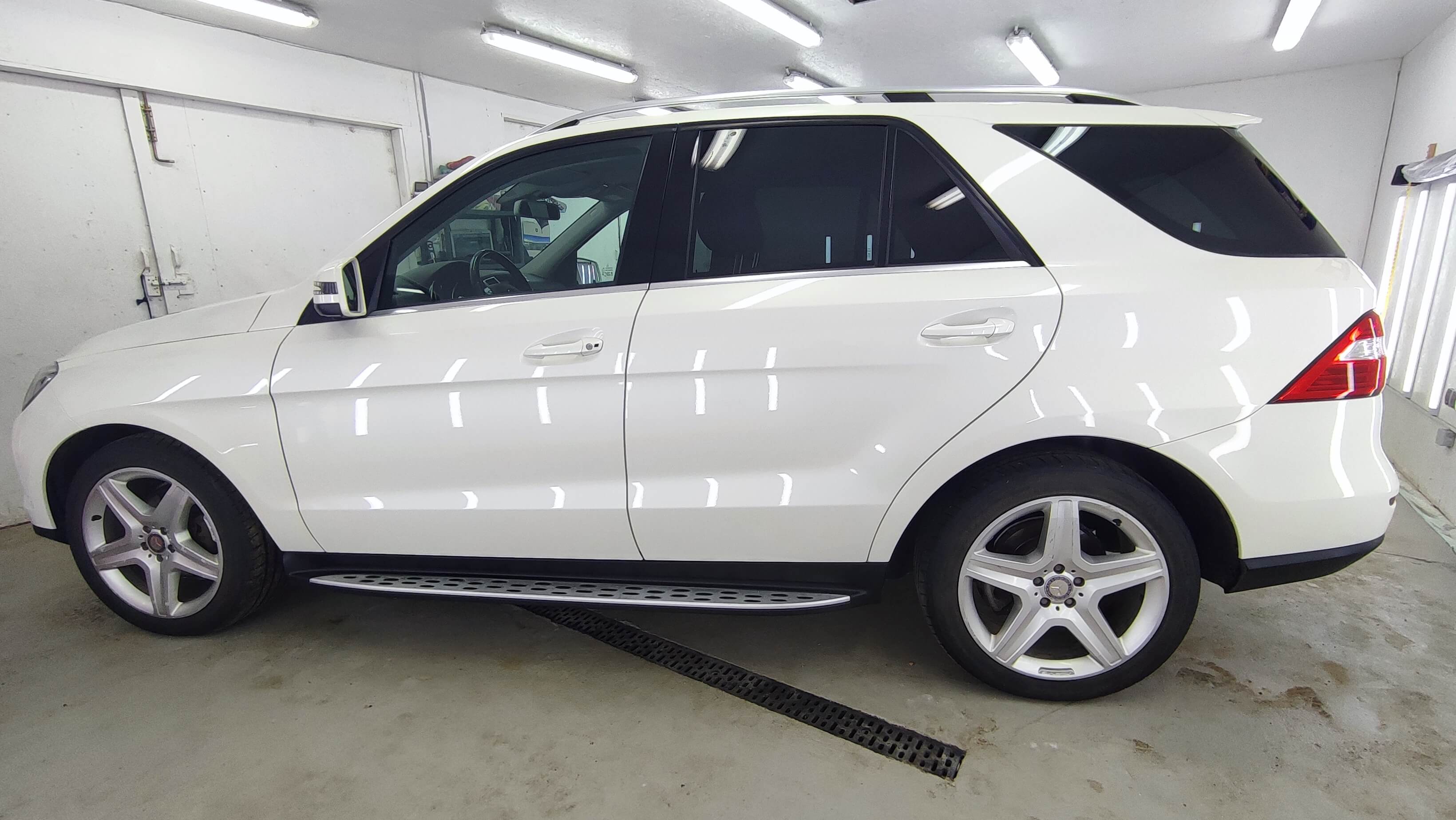 Poliruotas automobilis